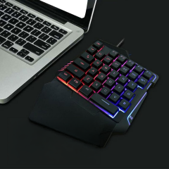 Microcase 35 Tuşlu RGB Işıklı Kablolu Gaming oyuncu Klavyesi - AL5728