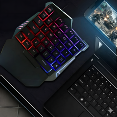 Microcase 35 Tuşlu RGB Işıklı Kablolu Gaming oyuncu Klavyesi - AL5728