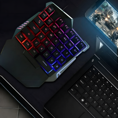 Microcase 35 Tuşlu RGB Işıklı Kablolu Gaming oyuncu Klavyesi - AL5728