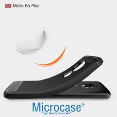 Motorola Moto E5 Plus Brushed Carbon Fiber Silikon TPU Kılıf +Cam